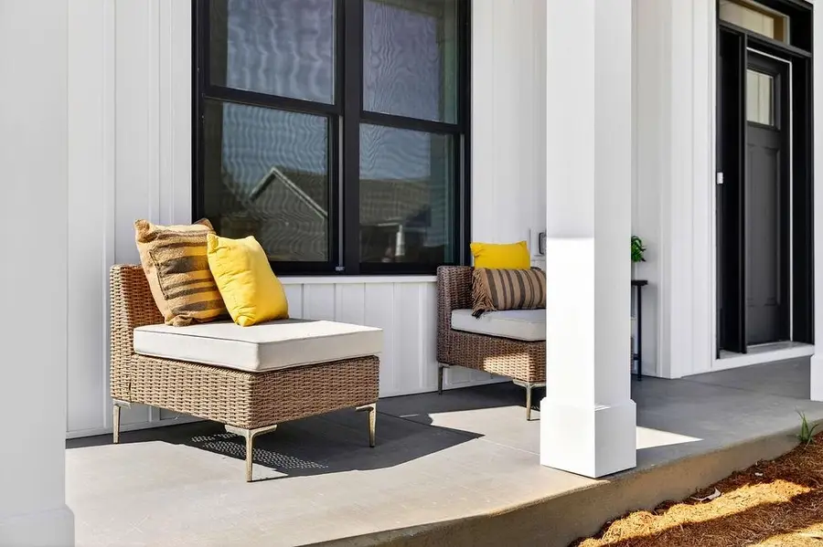 135 Langley Dr, Waynesboro, VA 22980 - #2