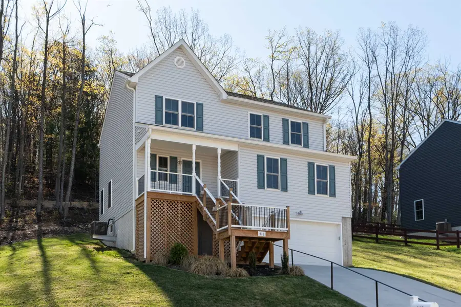 418 Campbell St, Staunton, VA 24401 - #2