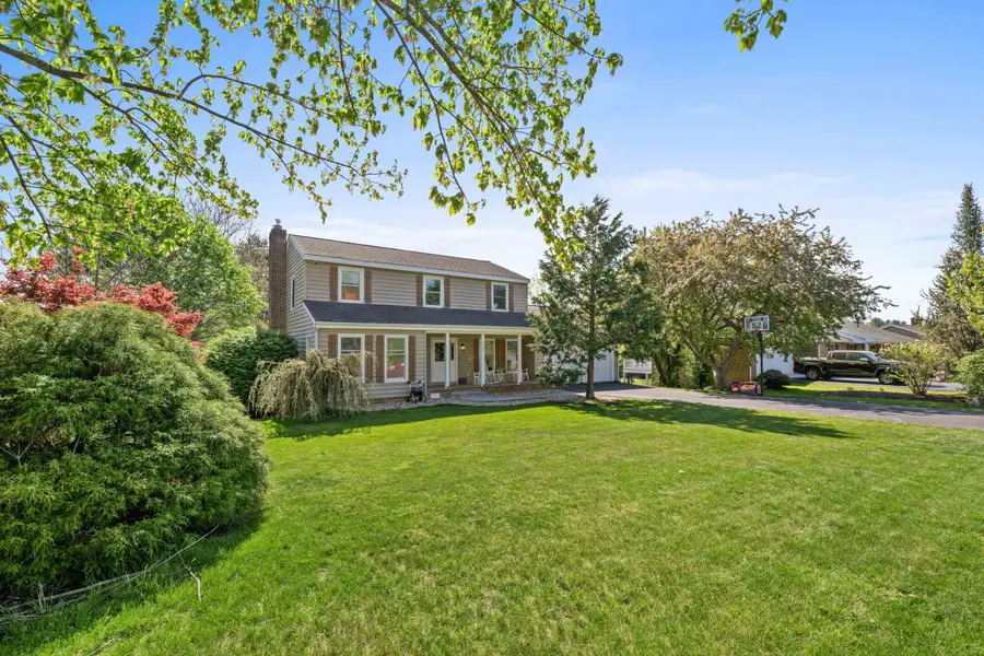 1368 Bluewater Rd, Massanetta Springs, VA 22801 - #2