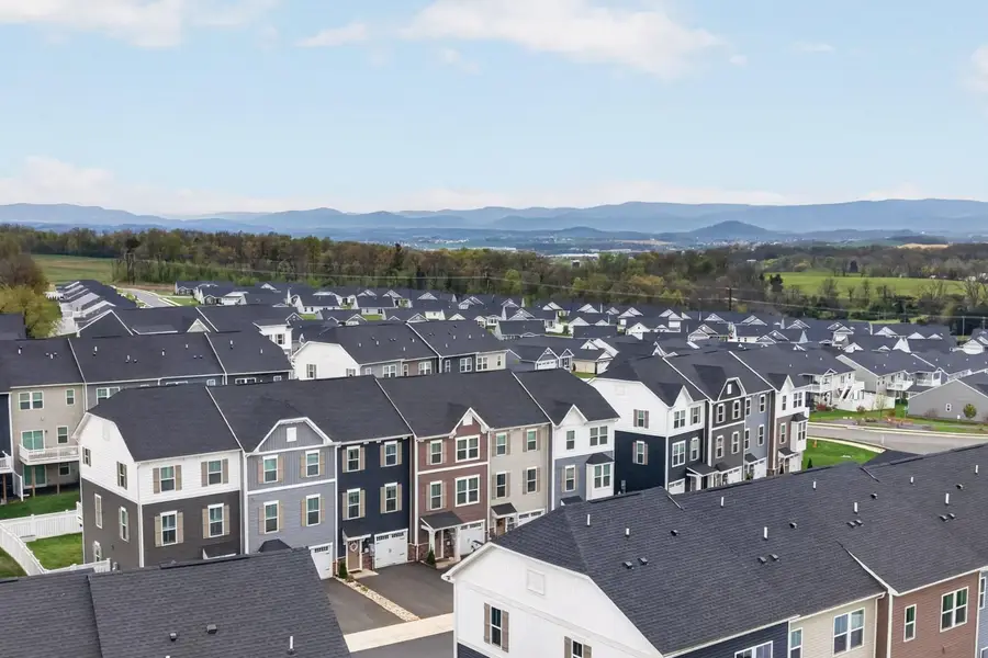 4544 Drysdale St, Harrisonburg, VA 22801 - #2