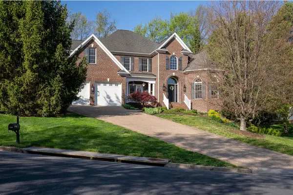 127 Fairway Dr, Harrisonburg, VA 22802