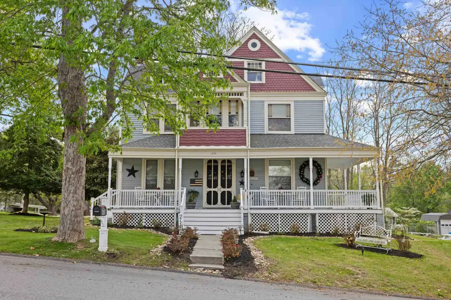 1224 4th St, Waynesboro, VA 22980 - #3