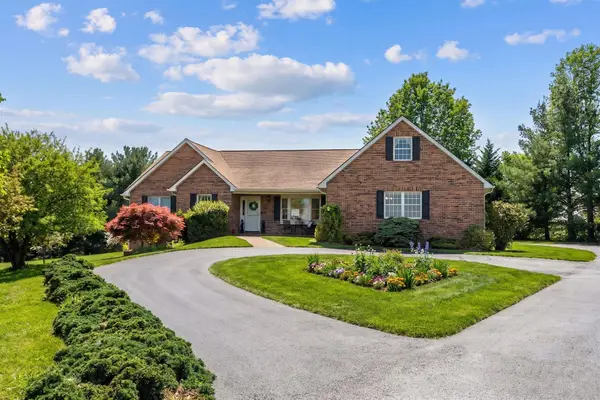 92 Fieldhaven Pl, Staunton, VA 24401