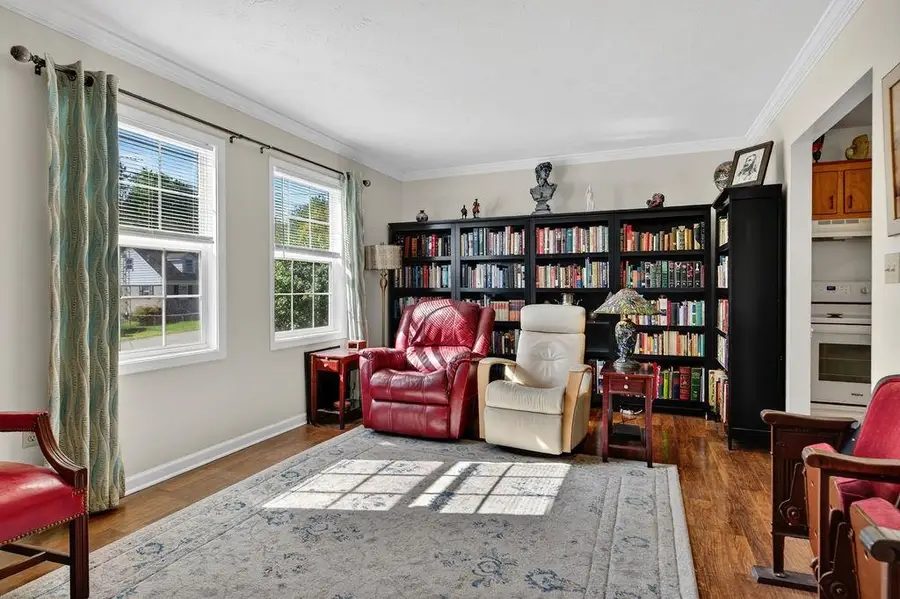 21 Beverley St, Verona, VA 24482 - #2