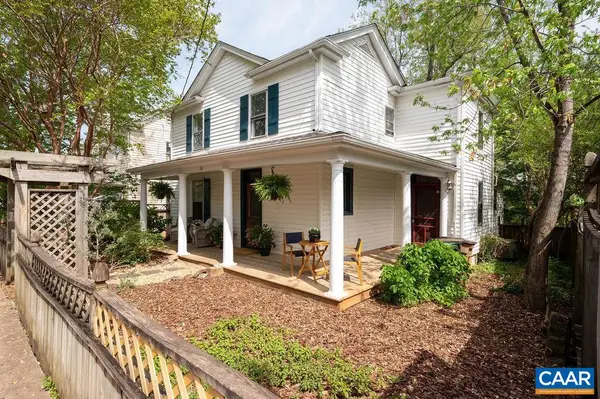 118 Goodman St, Charlottesville, VA 22902