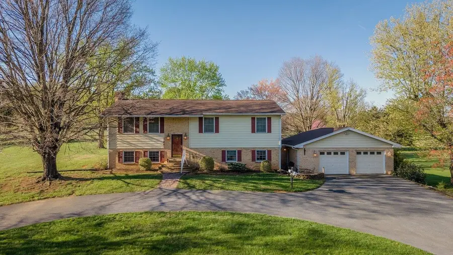 1341 Smithland Rd, Harrisonburg, VA 22802 - #2