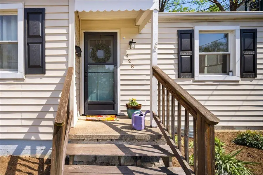 428 Poplar Ave S, Waynesboro, VA 22980 - #2