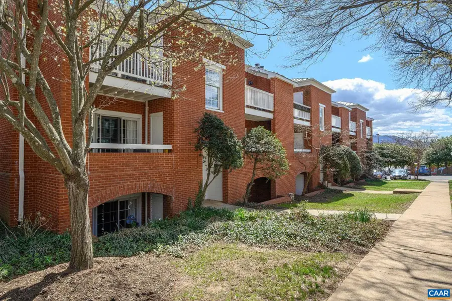 804 East Jefferson St, Charlottesville, VA 22902 - #3
