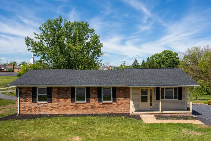 289 Morningside Dr, Broadway, VA 22815 - #2