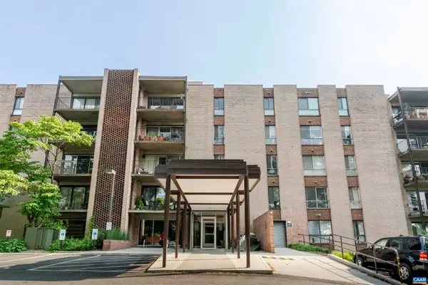 511 1st St N, Charlottesville, VA 22902