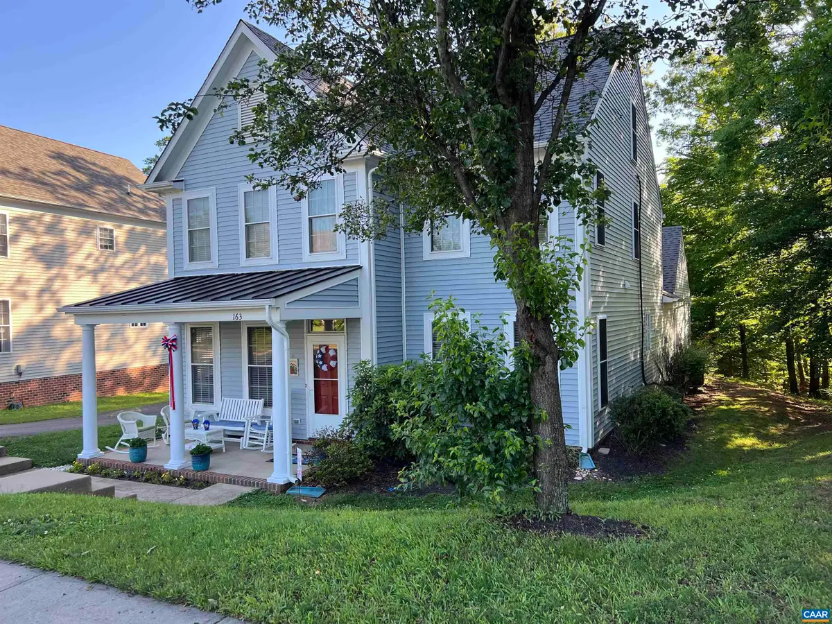 163 Saint Andrews St, Zion Crossroads, VA 22942 - #1