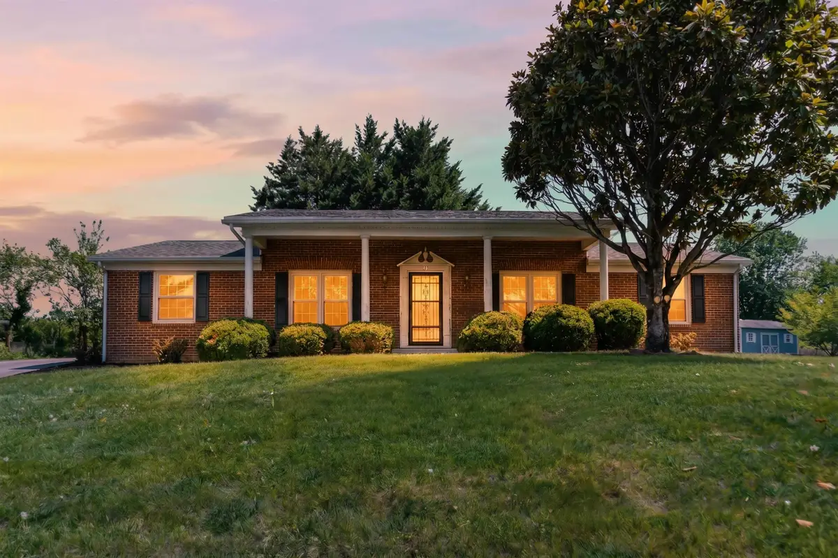 56 Idlewood Blvd, Staunton, VA 24401 - #1