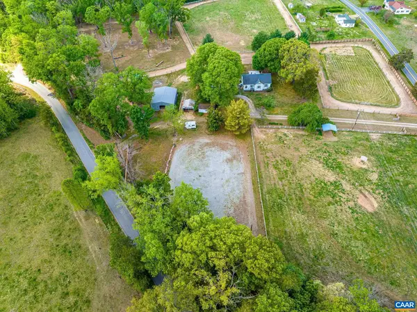 12500 Shannon Hill Rd, Louisa, VA 23093