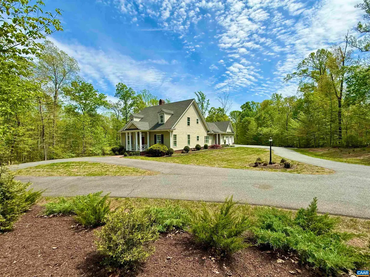 1025 Pelham Dr, Keswick, VA 22947 - #1