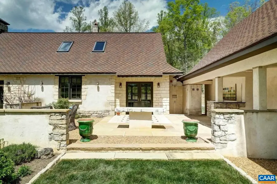 1852 Thomfordson Ln, Ruckersville, VA 22968 - #3