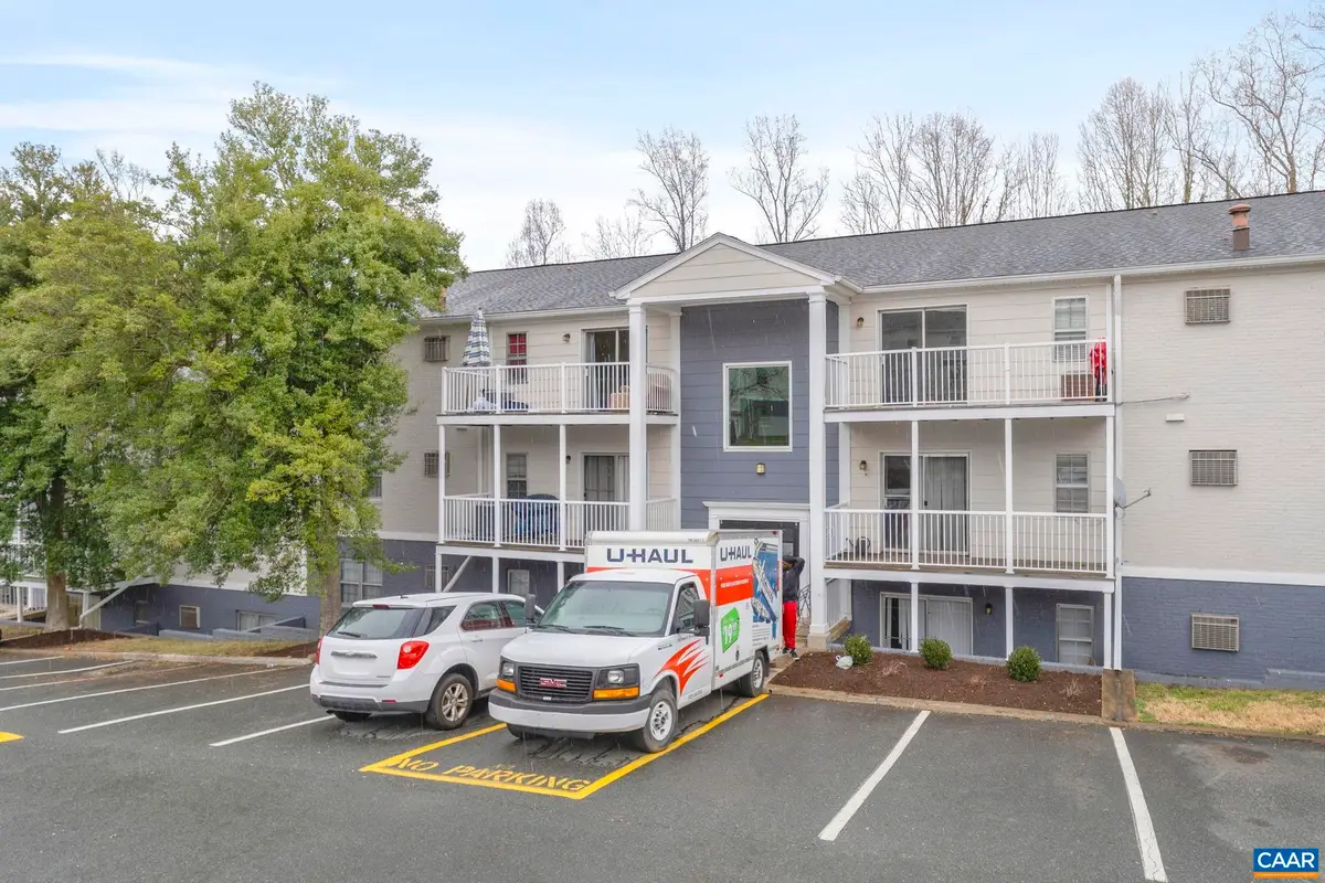 545 Burgoyne Rd, Charlottesville, VA 22901 - #1