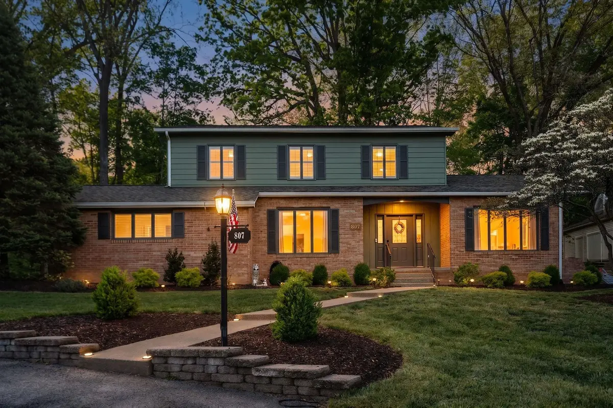 807 Brae Burn Pl N, Staunton, VA 24401 - #1