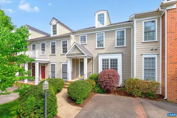 532 Summerford Ln, Crozet, VA 22932