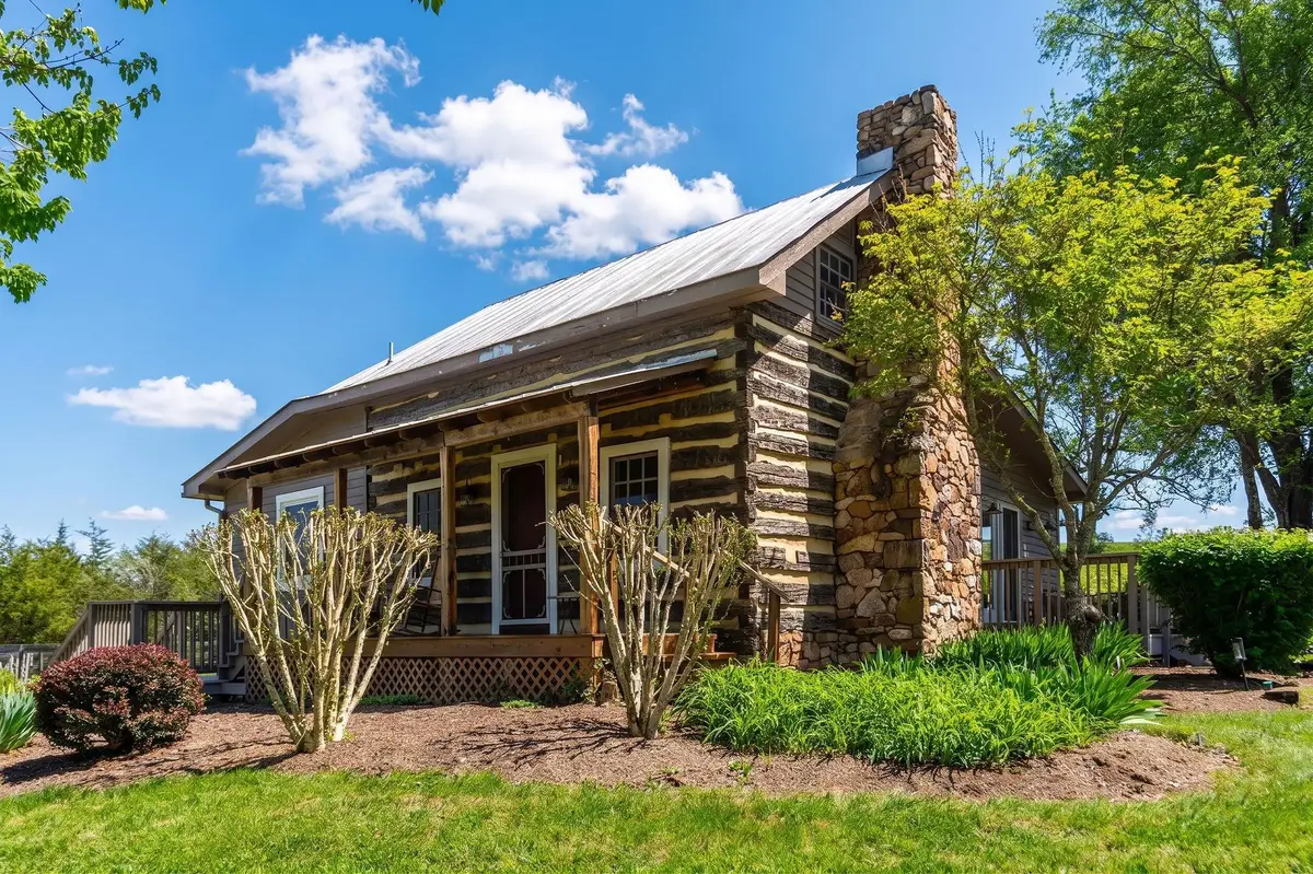 1772 Newport Rd, Raphine, VA 24472 - #1