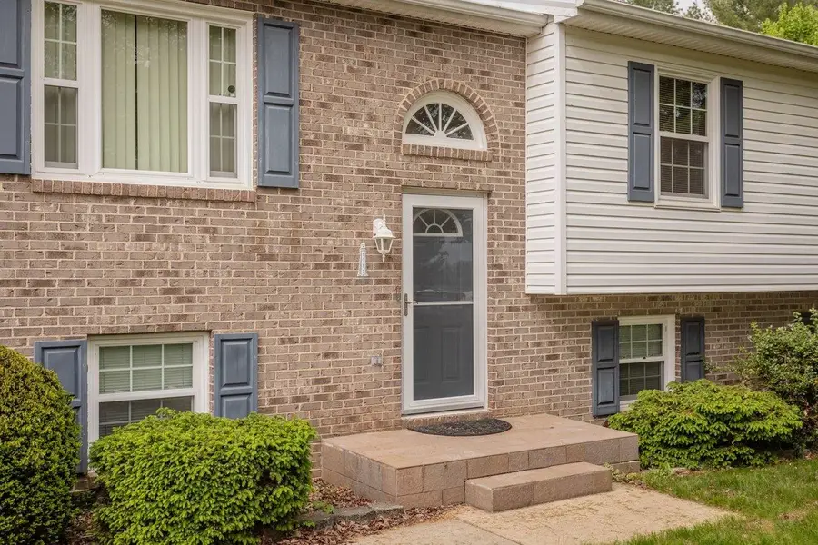 6087 Donnagail Dr W, Penn Laird, VA 22846 - #3