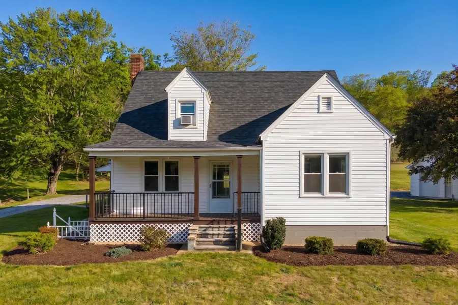 18228 Spotswood Trl, Elkton, VA 22827 - #2