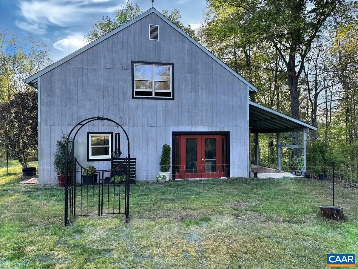 4177 Rolling Rd, Scottsville, VA 24590 - #1