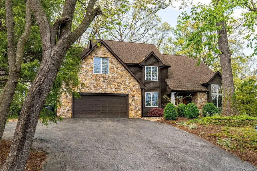 1235 Cumberland Dr, Massanetta Springs, VA 22801 - #2