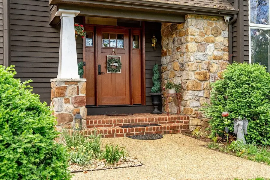 1235 Cumberland Dr, Massanetta Springs, VA 22801 - #3