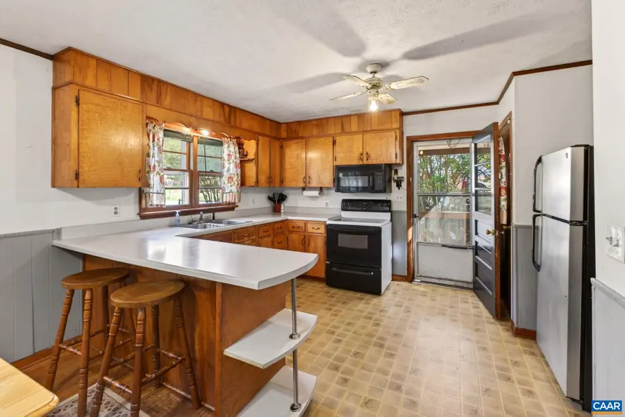 374 Locust Ln, Ruckersville, VA 22968 - #3