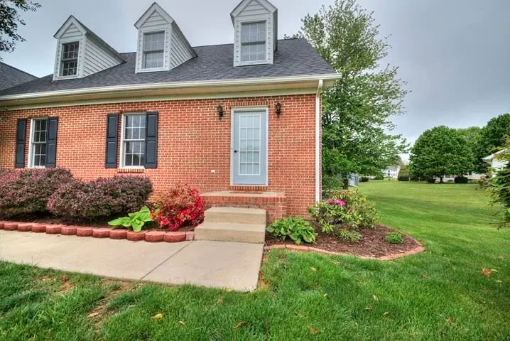 152 Nottingham Ln, Waynesboro, VA 22980 - #3