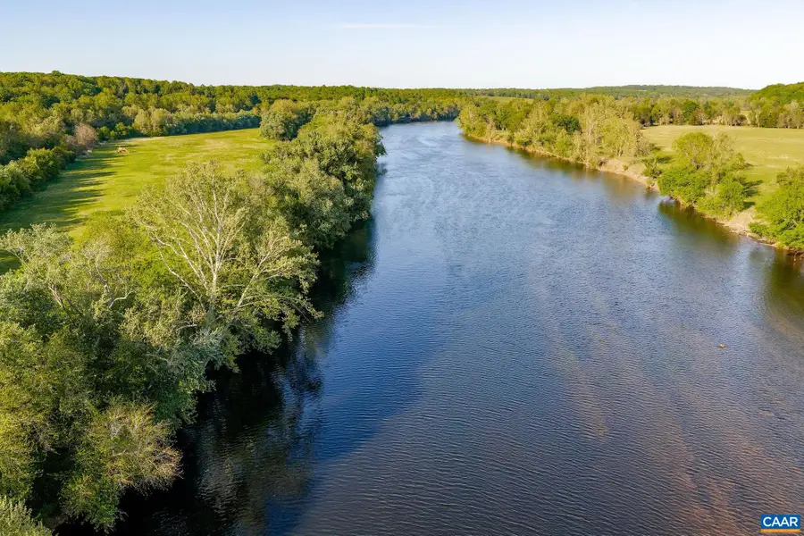 137 acres James River Rd, Howardsville, VA 24562 - #2