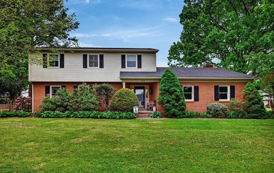 300 Pelham Dr, Waynesboro, VA 22980 - #3
