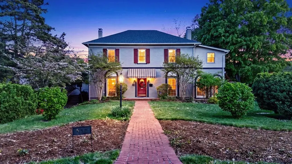 552 Chestnut Ave, Waynesboro, VA 22980 - #1