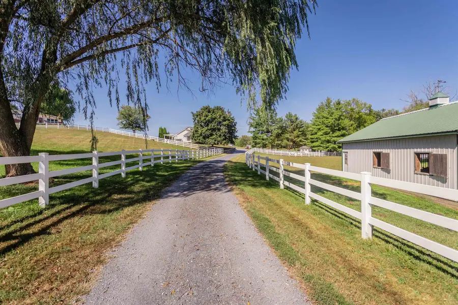 3603 Rush Ln, Keezletown, VA 22832 - #2
