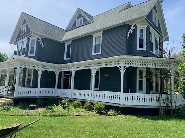 202 Spruce St, Monterey, VA 24465 - #2