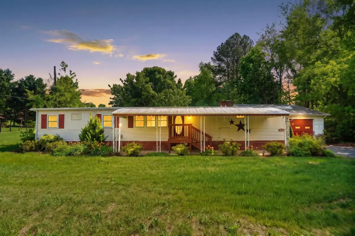 105 Mine Branch Rd, Crimora, VA 24431 - #1
