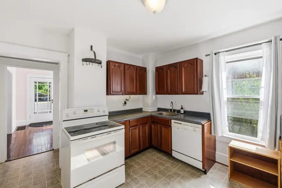 519 Market St W, Harrisonburg, VA 22801 - #3