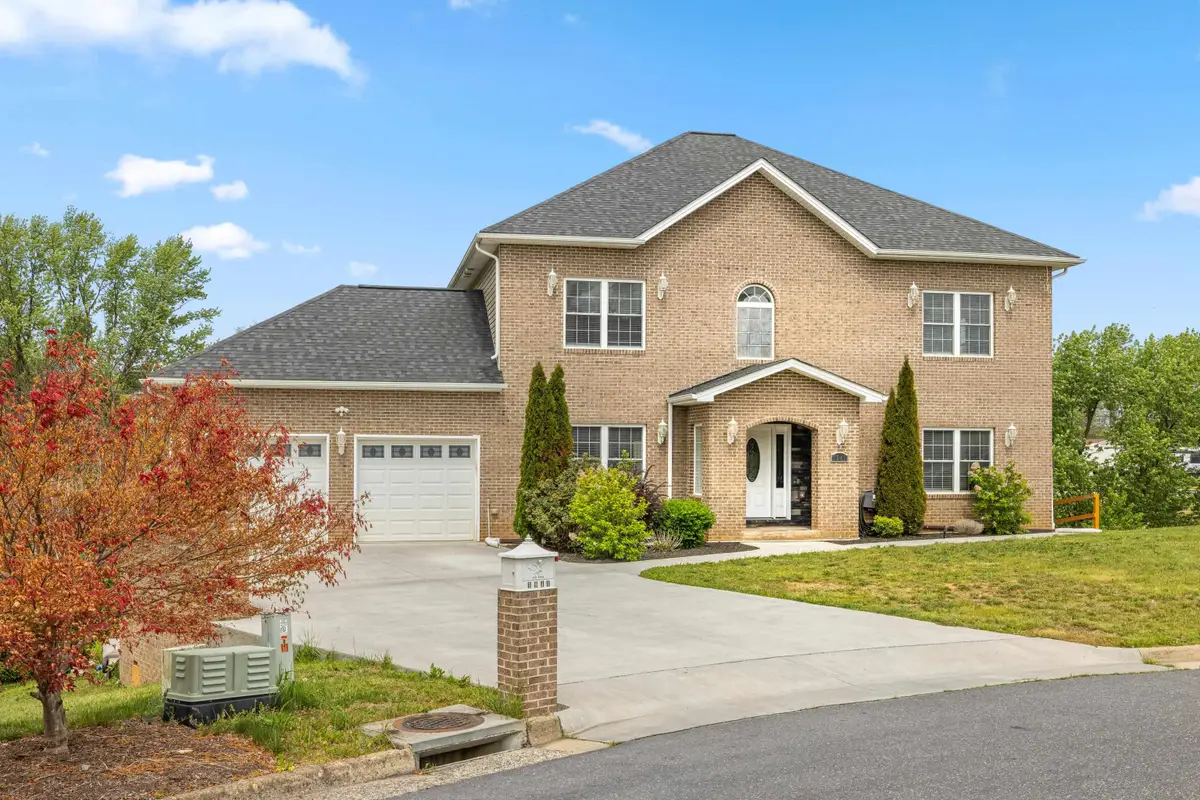 1941 Rhianon Ln, Harrisonburg, VA 22801 - #1