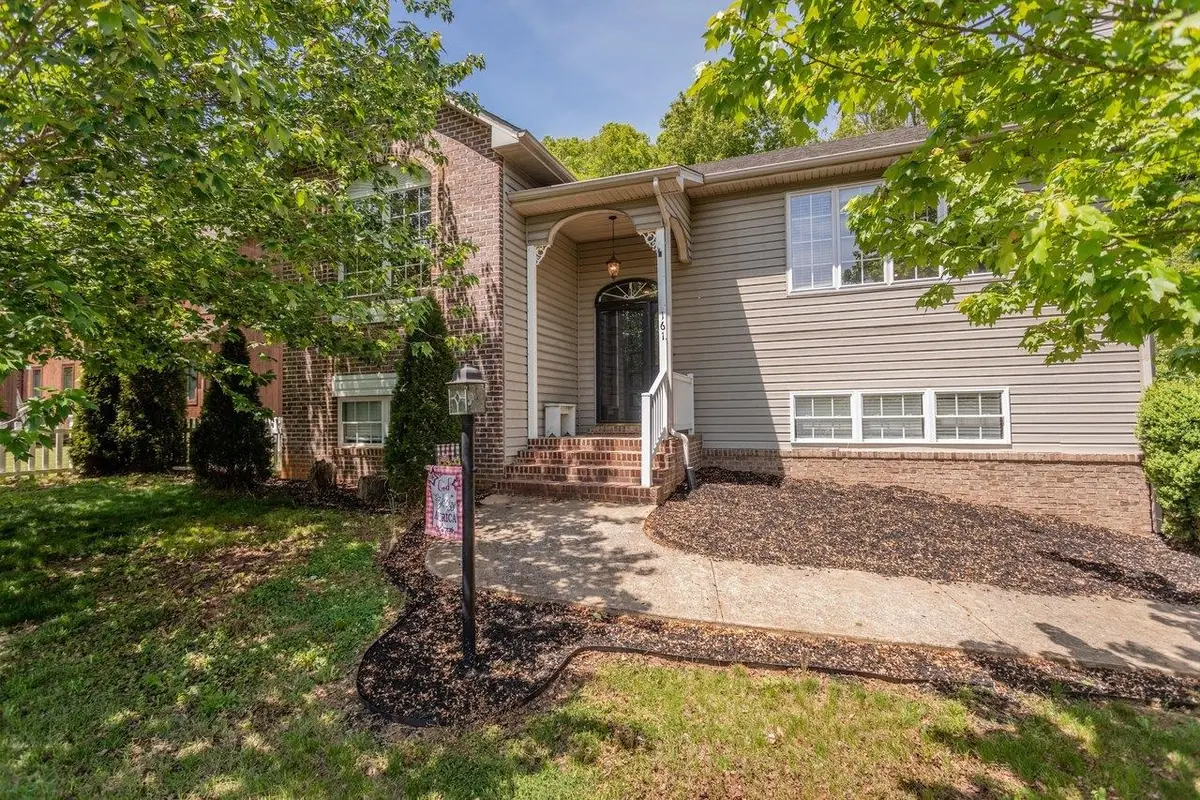 161 Sweetgum St, Elkton, VA 22827 - #1