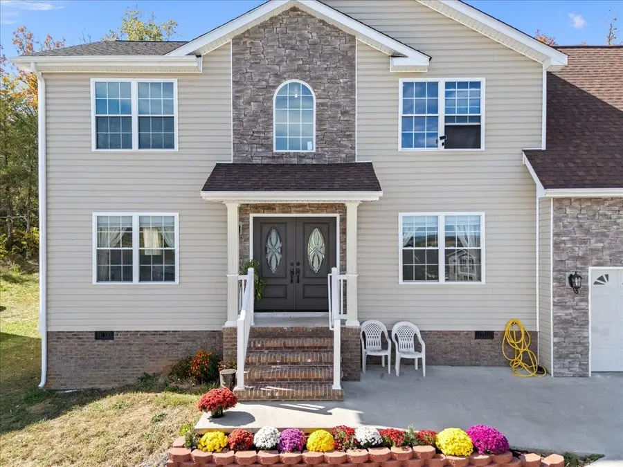 241 Suffolk Dr, Rockingham, VA 22801 - #2