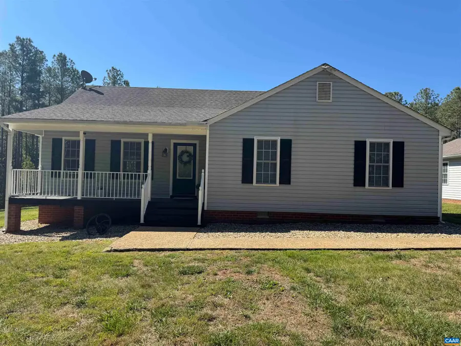 1121 Hardware Rd, Scottsville, VA 24590 - #2