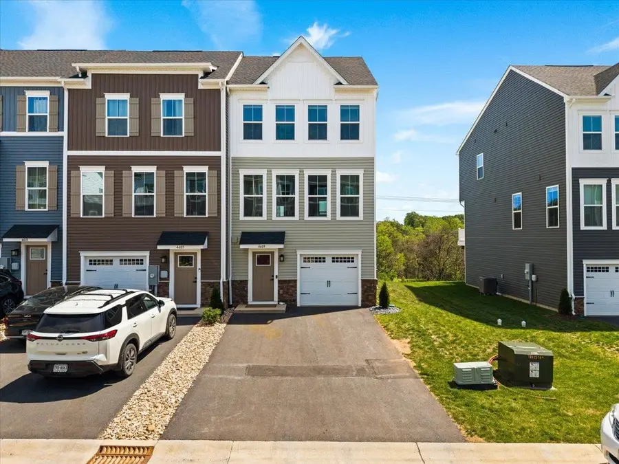4609 Drysdale St, Harrisonburg, VA 22801 - #2