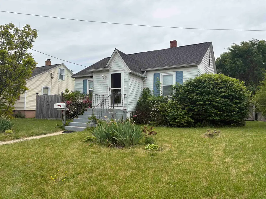 604 Loudoun Ave, Waynesboro, VA 22980 - #2