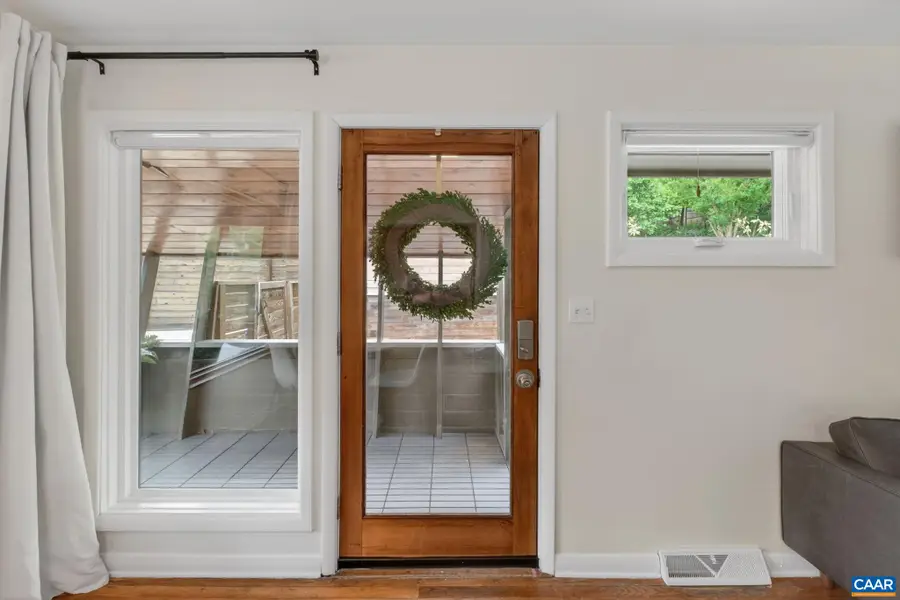 1408 Baker St, Charlottesville, VA 22903 - #3