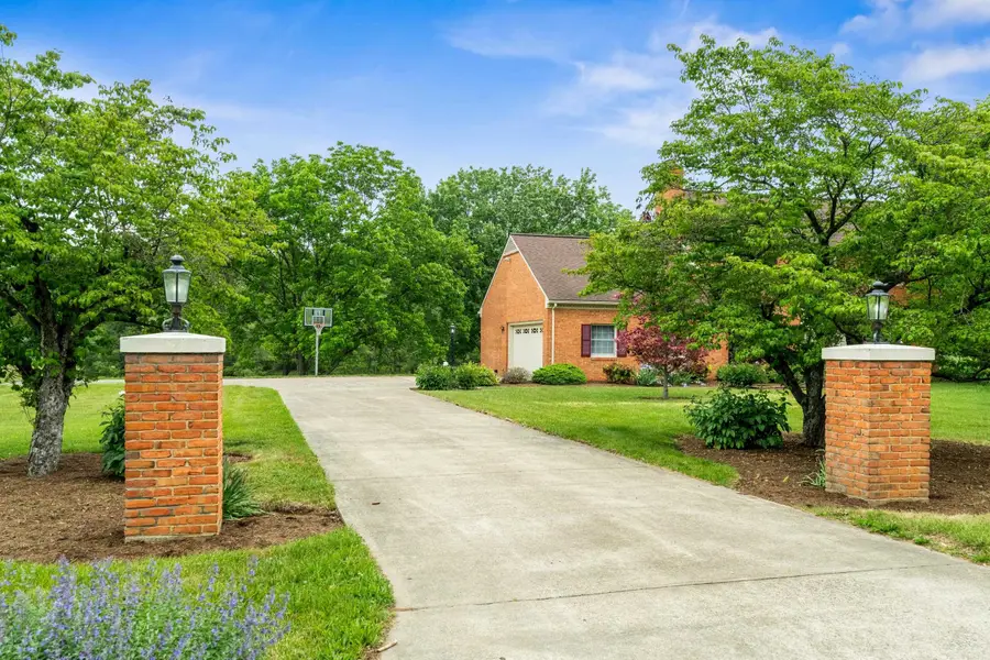 32 Henkel Rd, Waynesboro, VA 22980 - #2
