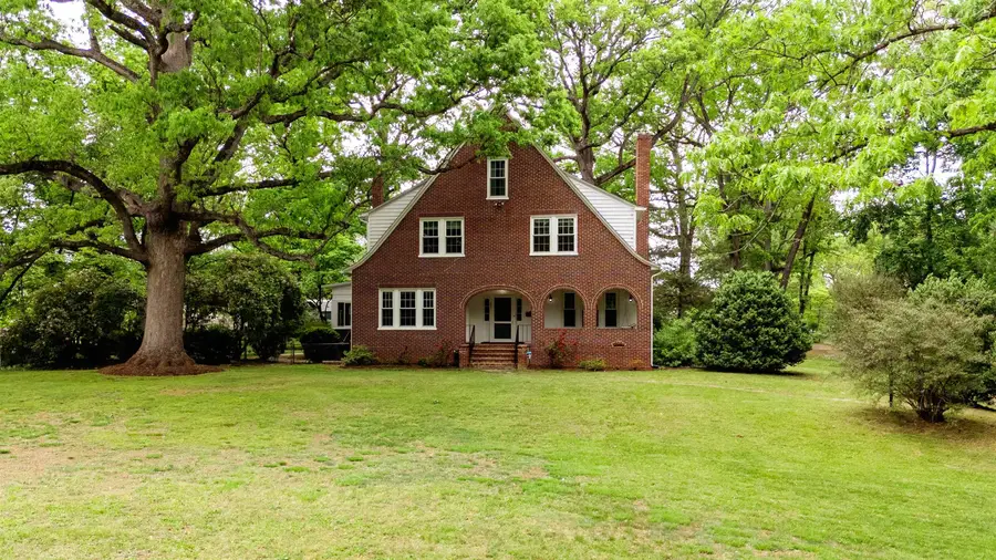 557 Ellison Ln S, Waynesboro, VA 22980 - #2