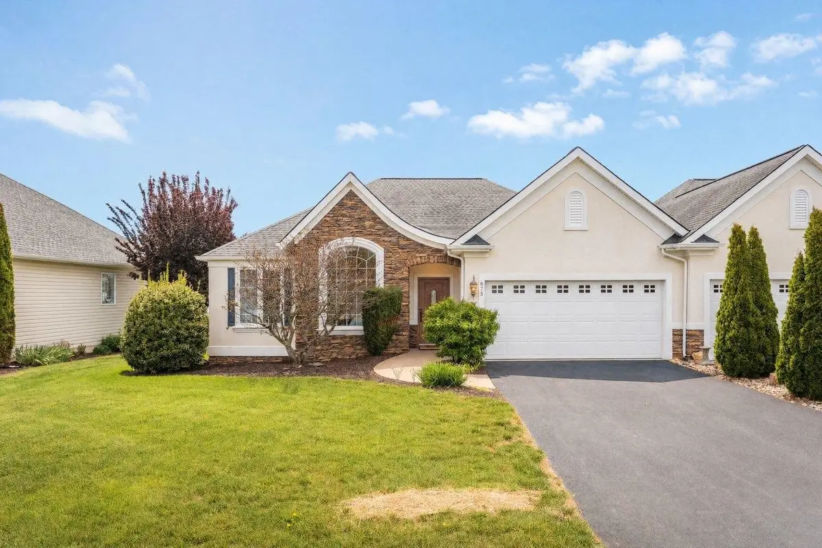 675 Coltsfoot Ln, McGaheysville, VA 22840 - #1