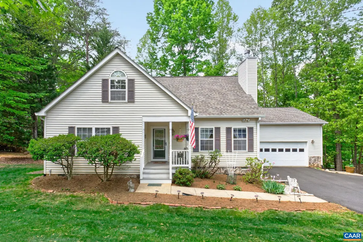 296 Jefferson Dr, Palmyra, VA 22963 - #1