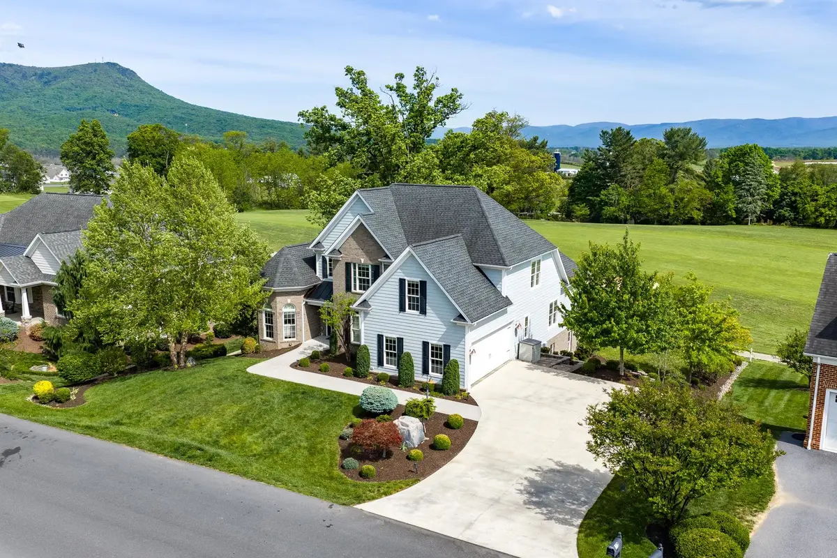 885 Claremont Ave, Massanetta Springs, VA 22801 - #1