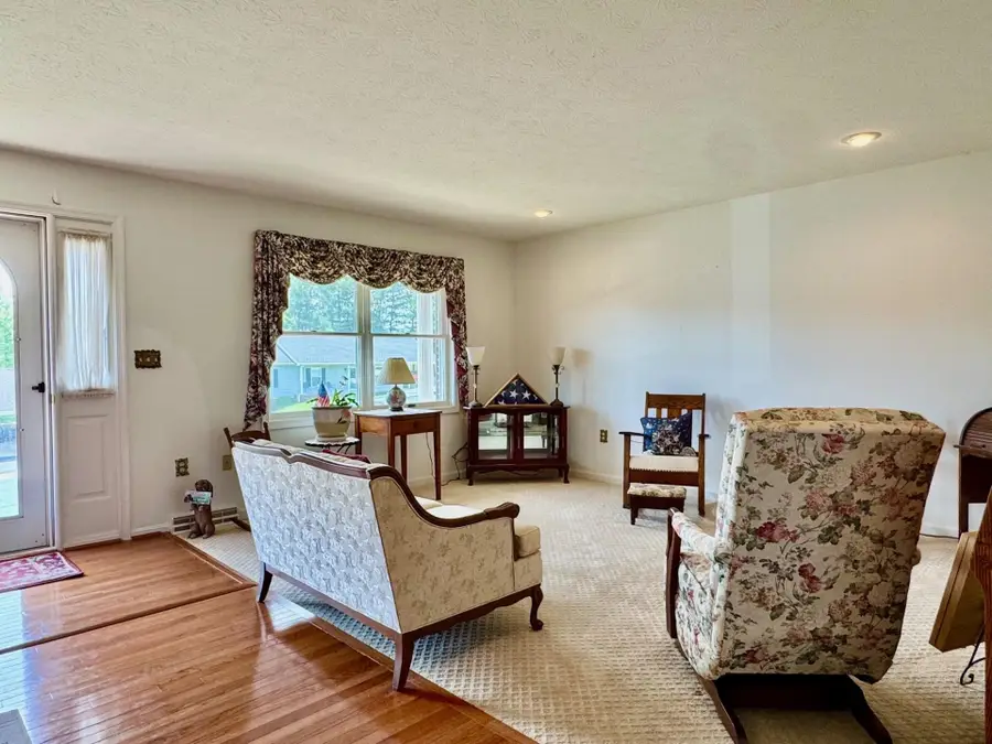 98 Granary Rd, Verona, VA 24482 - #3